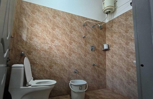 Electronics City Hotel | SPOT ON SRI VARU HOTEL & LODGING
