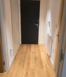 Canning Town Apartment | SPOTLESs APARTmENT