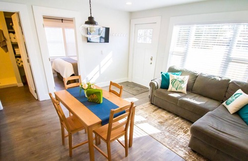 Moscow Cottage | Spotswood Cottage- Near to downtown and UofI