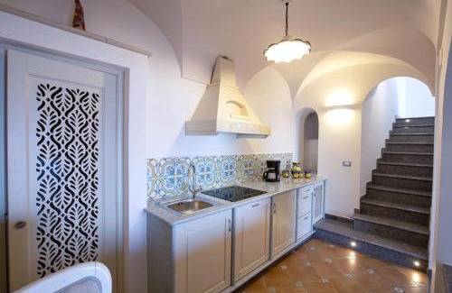 San Lazzaro Apartment | Spring Boutique Villa Amalfi