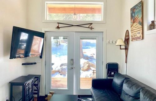 Idaho Springs House | Spring Gulch Cabin at Base Camp