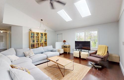 Anna Maria House | Spring Oasis