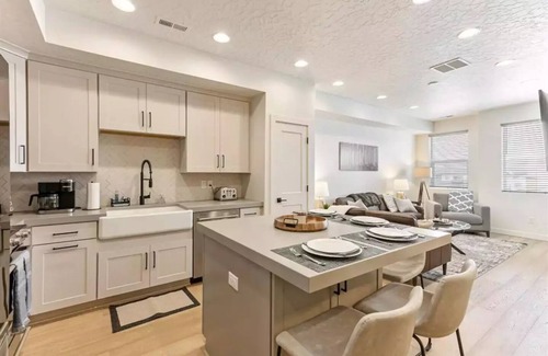 Park City House | Spring Skiing Special! Park City 3bd 3bath- 10 Min to Main Street and Resorts