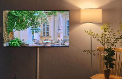 Jeonju Apartment | Spring Sunlight