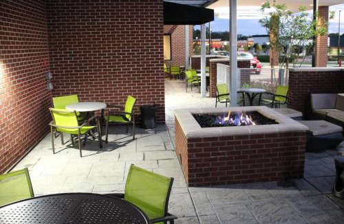 Middle River Hotel | Springhill Suites Baltimore White Marsh/Middle River