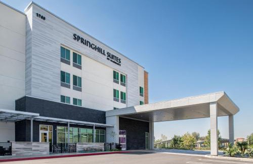 Redlands Hotel | SpringHill Suites by Marriott Riverside Redlands