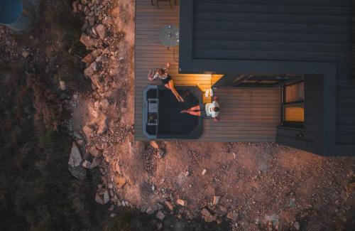 Worcester Apartment | Springsteen Cabins