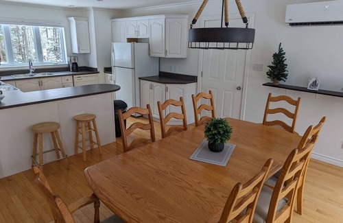 Pasadena Ski Chalet | Spruce Grove Chalet - Humber Valley Resort