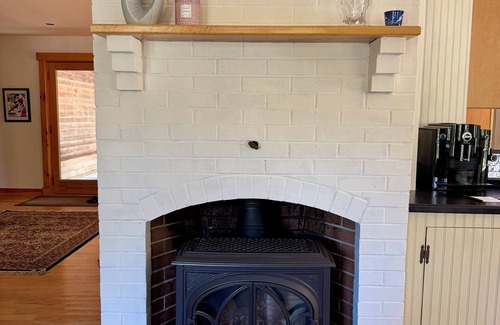 Waldoboro House | Spruce Ledge - mid-coast Maine. ocean views w deep water access. sauna. retreat.