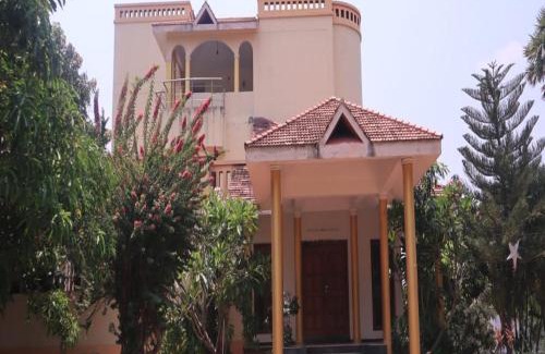 Muttukadu Hotel | Sri Sai Palace Muttukadu