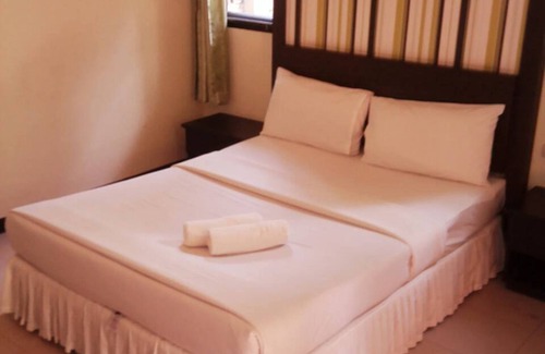 Nai Mueang Hotel | Srisomthai Hotel