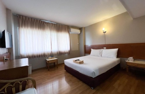 Nai Mueang Hotel | Srivichai Hotel