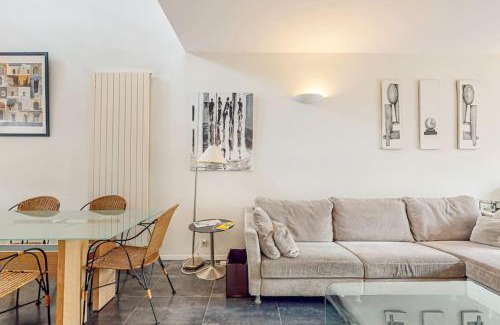 Saint - Agne House | St Agne 3 min du métrobus - Patio - bassin