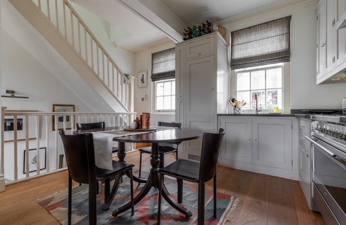 Norland Apartment | St Anns Road by onefinestay