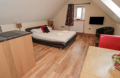 South Charlton House | St Dolmen