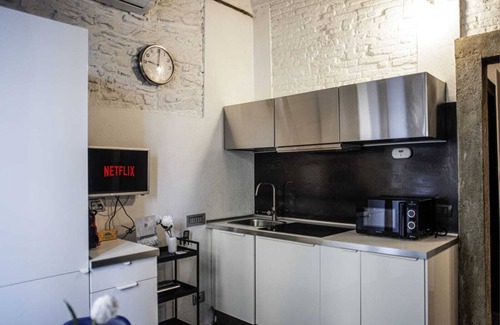 Pre Apartment | St. Helena NY Loft Memories Carved in Stone