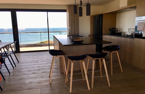 Cancale House | St-Malo/Cancale, new house with pisc. heated, Hammam & Jacuzzi, 100% sea view