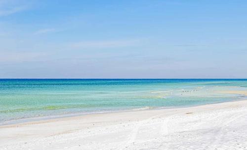 Gulf Lagoon Beach House | St Thomas Square Villa 1211C Beach Bumz