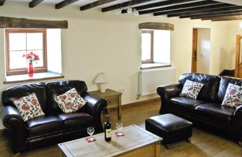 Rhyd-y-foel House | Stabal-y-Gwedd