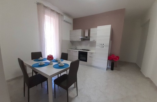 Castellammare di Stabia Apartment | Stabia Vacanze apartment in the city center convenient and comfortable.