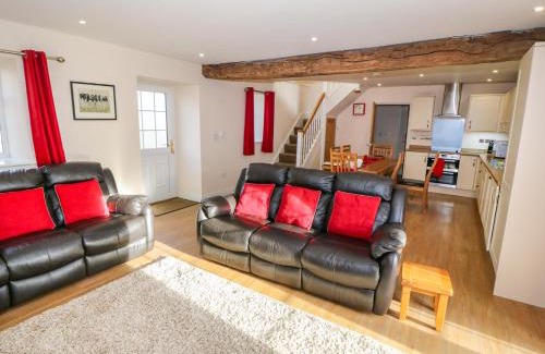 Rhyd-y-clafdy House | Stabl