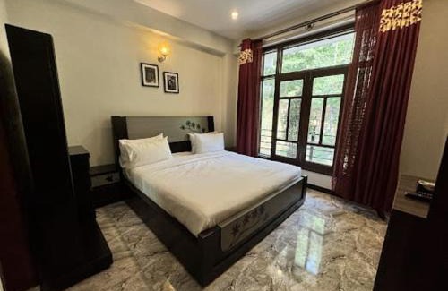 Bhurban Apartment | Stair Way To Heaven