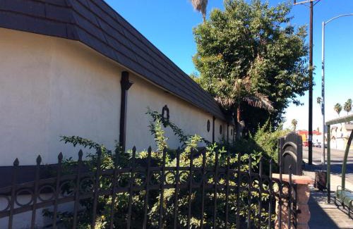 Park Mesa Heights Hotel | Stallion Motel