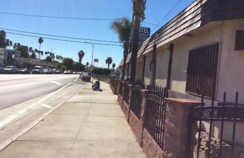 Park Mesa Heights Hotel | Stallion Motel