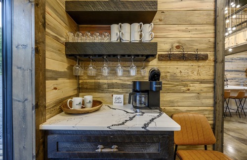 Pickens Cabin | Stallion | Sleeps 40 | EV Outlet | Creekside | Gameroom | Playset