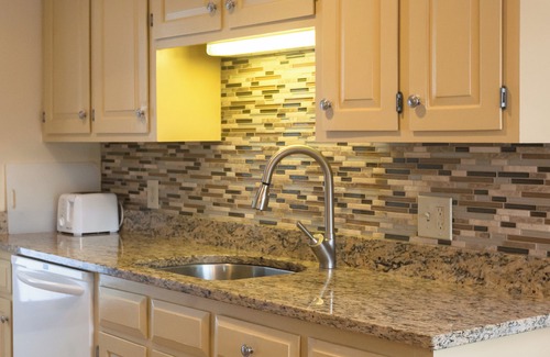 Grantham House | Standalone Townhouse