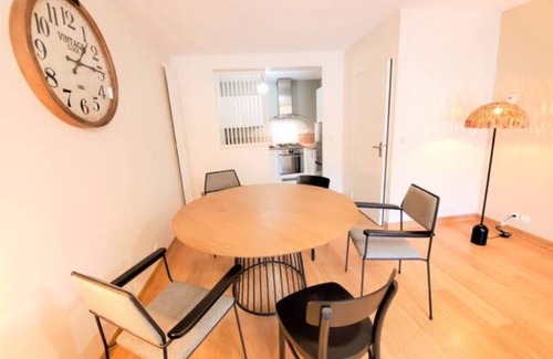 Centre-ville rive gauche Apartment | Standing Appartement Avec vue sur la Mayenne