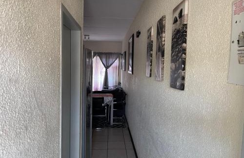 Greater Johannesburg Metropolitan Area House | Stanford Court