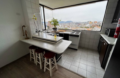Financial District Cabin | Stanford Suites Hotel