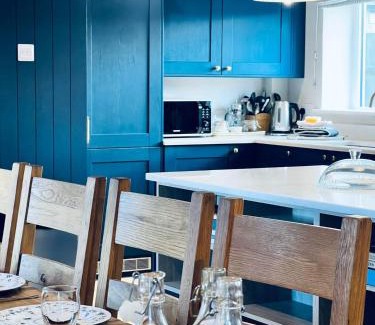 Condicote House | Stanway House, 8 bedroom, 8 Bath