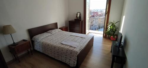 Rione Sanita House | Stanza luminosa e panoramica