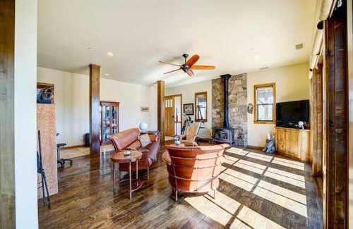 Star Valley House | Star Valley Retreat with Hot Tub - Near Hiking