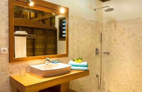 Malendure House | Starbay