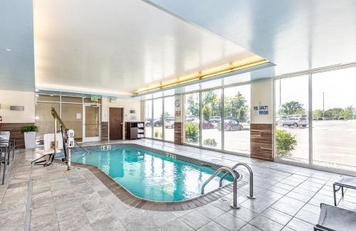 Detroit Lakes House | Starboard Point: Stunning Luxury Condo in the heart of DL!