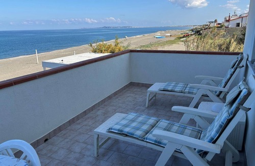 Marchesana Apartment | Starfish