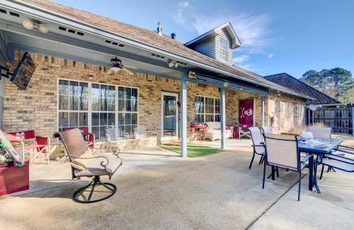 Starkville House | Starkville Vacation Rental about 2 Mi to MSU!