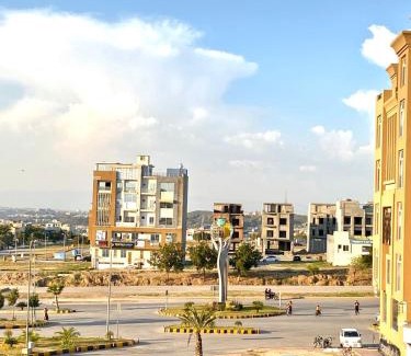 Bahria Town Villa | Starlit 4 Bed Villa