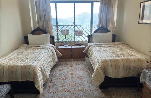 Bhurban Apartment | Starry Nights by Demanchi