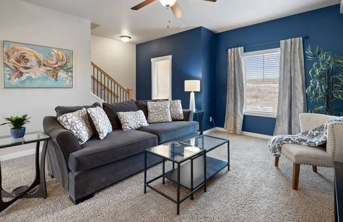 Maple Grove - Franklin House | Stars, Stripes, & Savings! 10% off Nightly Rates in July