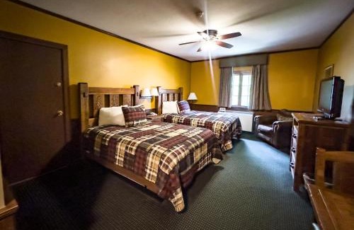 Oglesby Hotel | Starved Rock Lodge