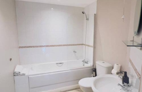 Colchester Apartment | Starview Apartment 101