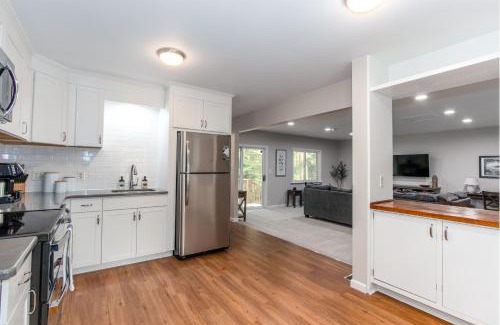 Park Forest Village House | State College Getaway