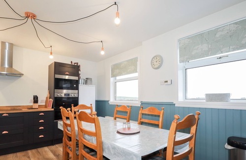 Lybster House | STATION HOUSE, pet friendly, character holiday cottage in Lybster