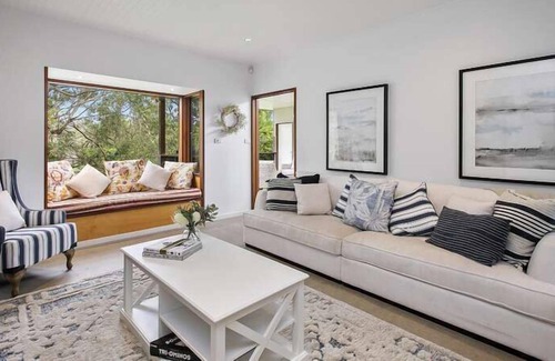 Pearl Beach House | *Stay 3 for 2 nights this Winter & 3 for 4 July School holidays*