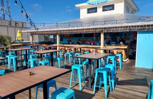 Cocoa Beach Boat Rental | Stay Aboard The Swell Hotel in a Beautiful Beach-Side Marina