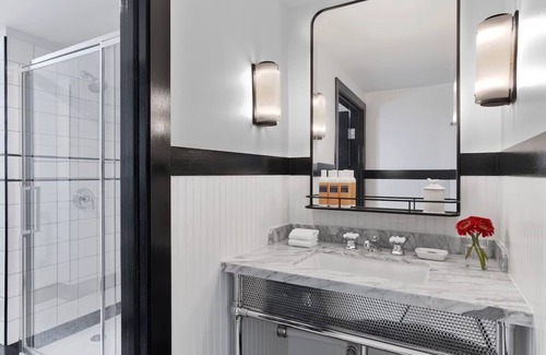 Mount Vernon Hotel | Stay at Revival Baltimore in Stylish King Studio, Near Walters Art Museum